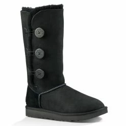 UGG Women's Bailey Button Triplet II Snow Boots